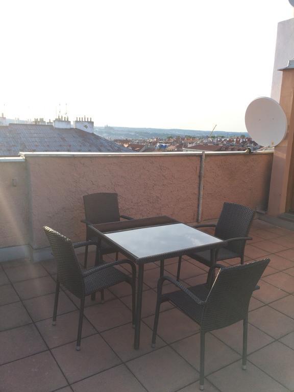 Penthouse Apartment In Vinohrady Prague Luaran gambar